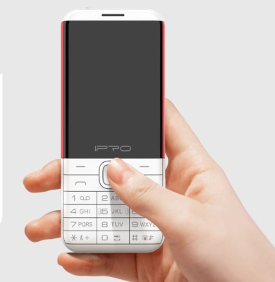 Мобилен телефон IPRO K3 4G+БГ МЕНЮ 128MB + 64MB/0.08 MP+светкавица/2.8 инча/1400mAh/Камера/Фенер/Игри/FM радио/Dual SIM - Бял