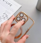Кейс MG38 Luxury Case with Magsafe iPhone 16E - Златист